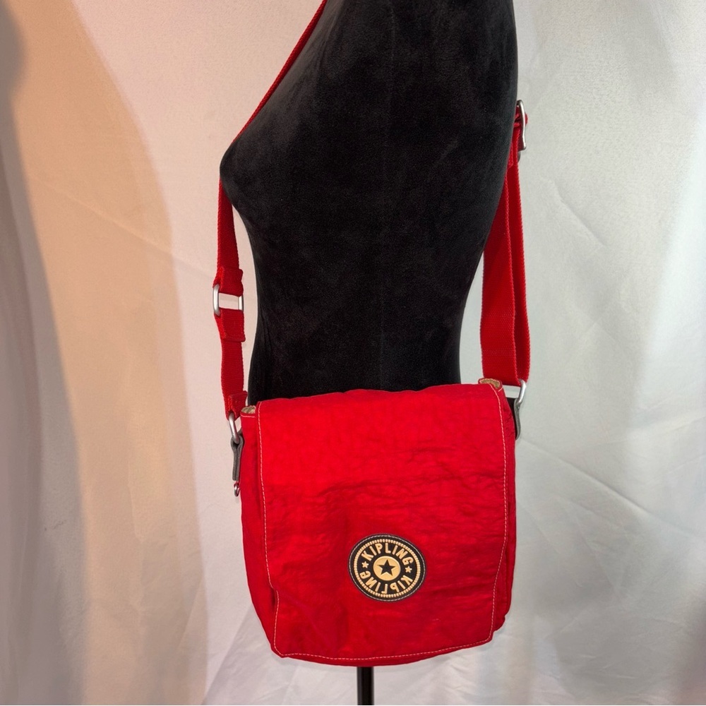 Red Kipling Nylon Messenger Bag